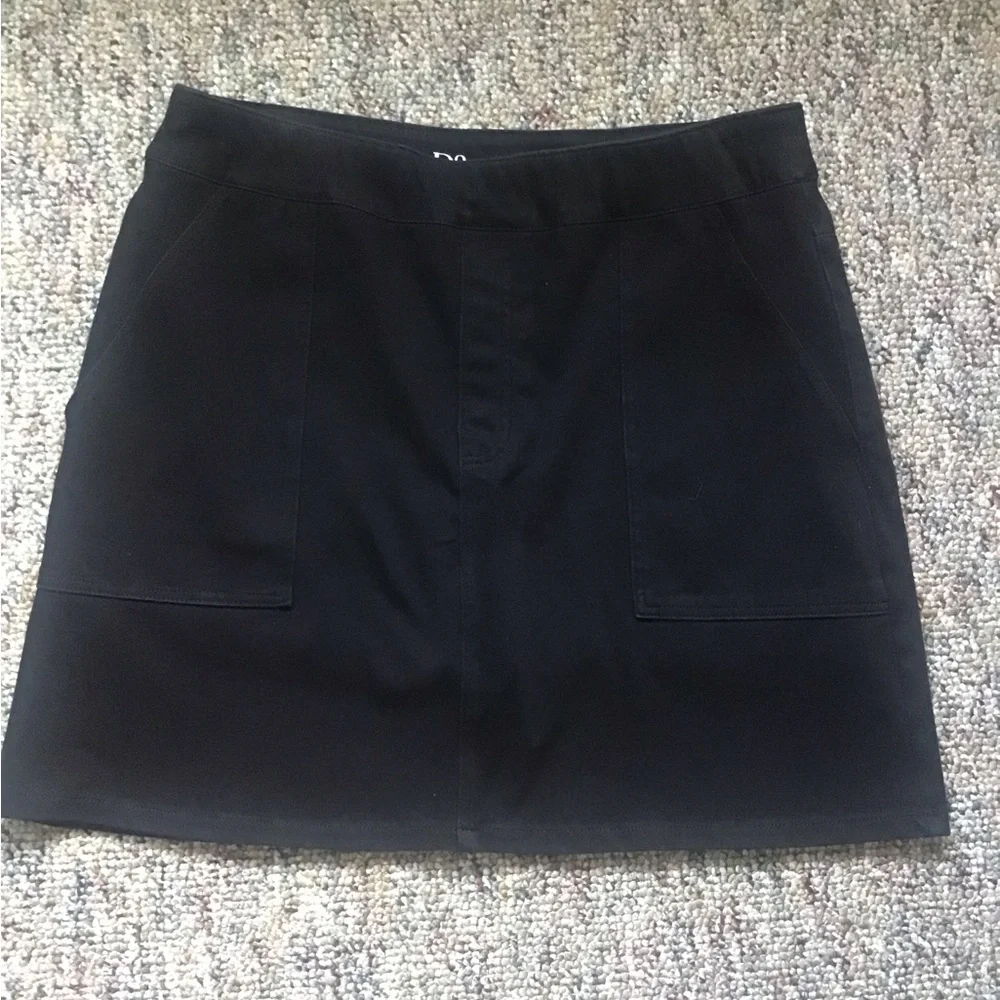 DG hsn denim stretch skirt with built in shorts